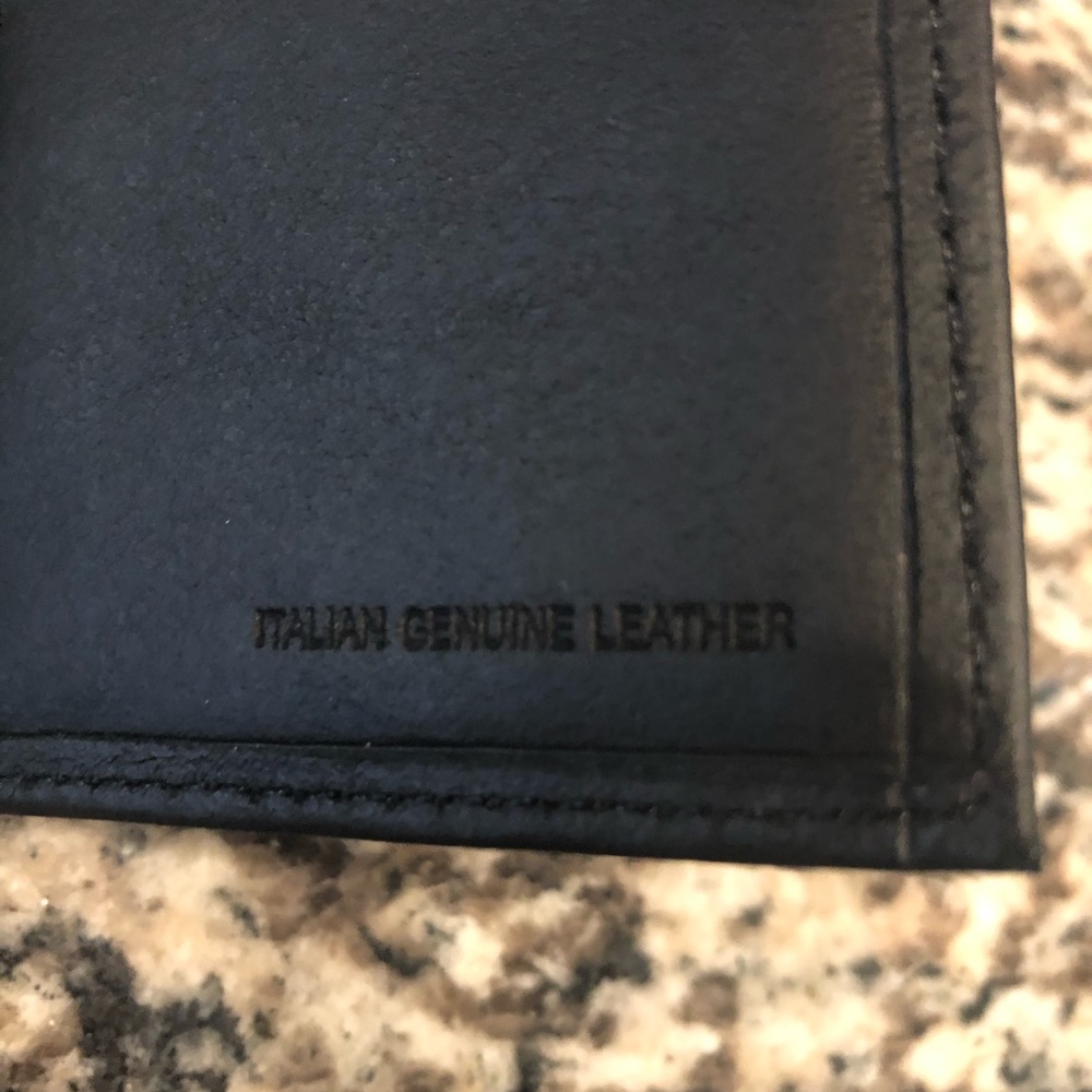 Wallet - Picture 8 of 8
